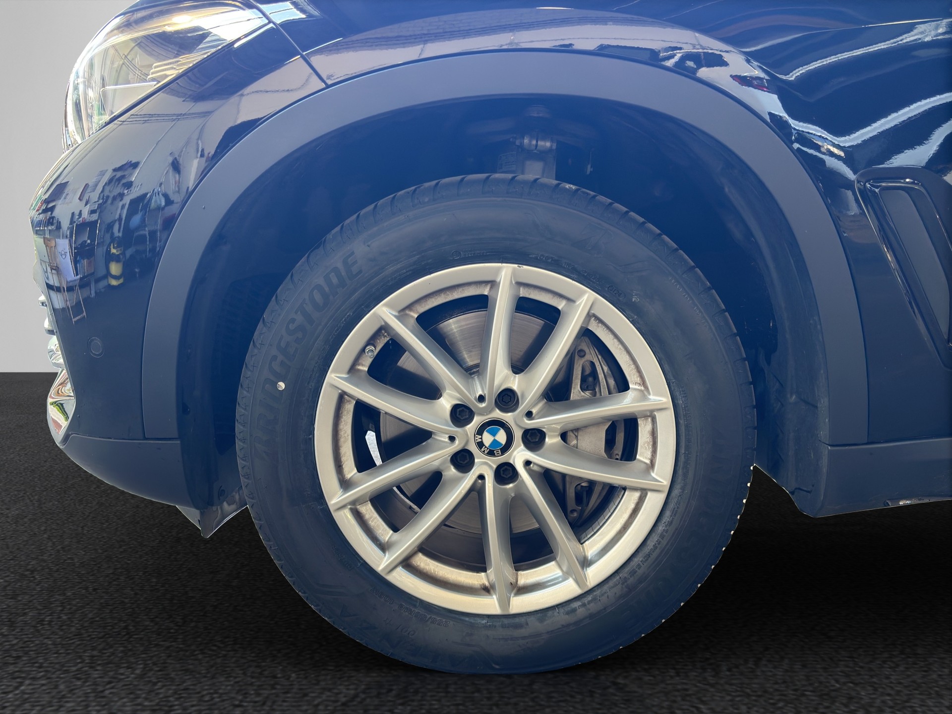 BMW X5 30d xDrive / 7 Sitze-image-9