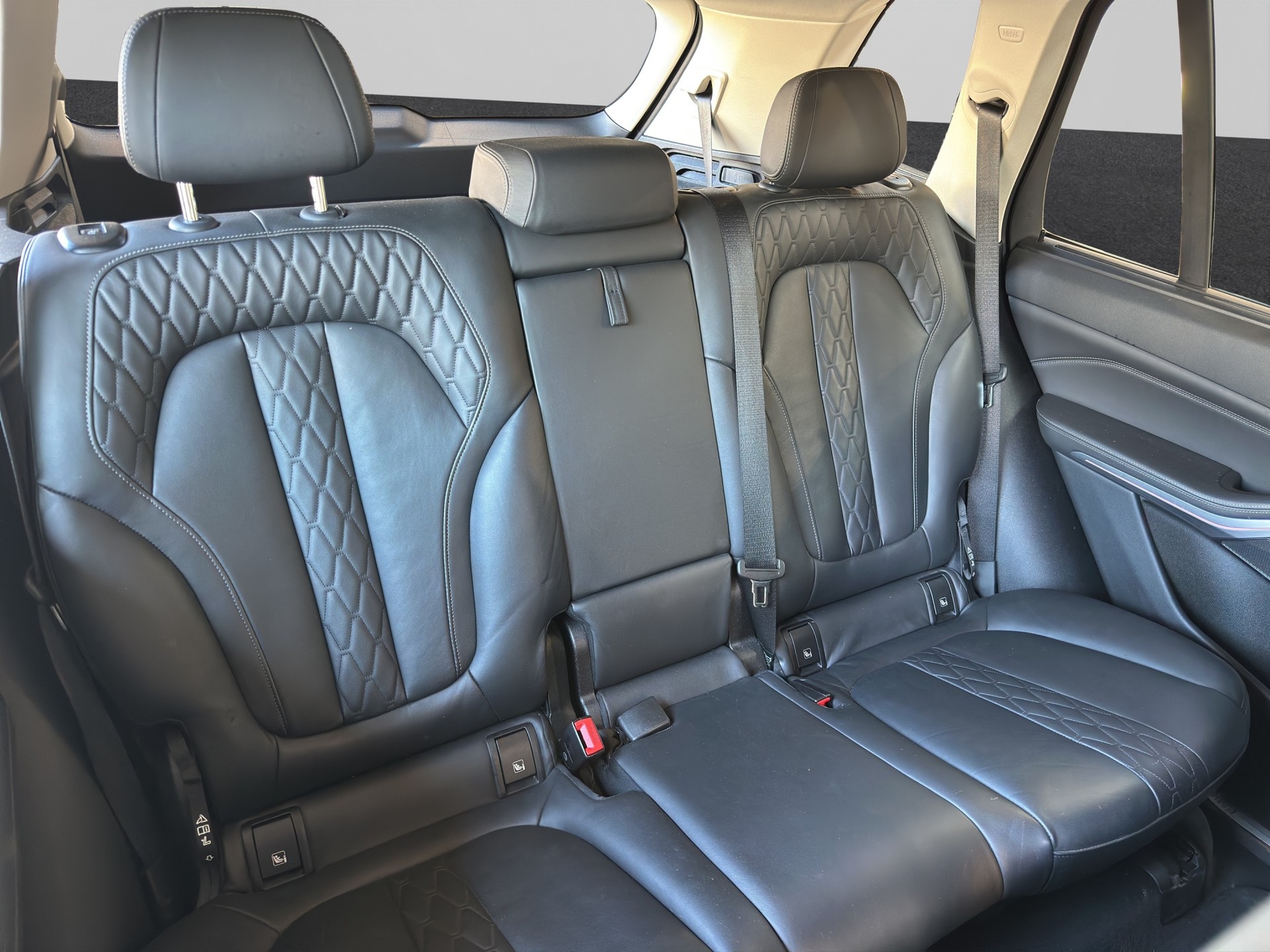 BMW X5 30d xDrive / 7 Sitze-image-19