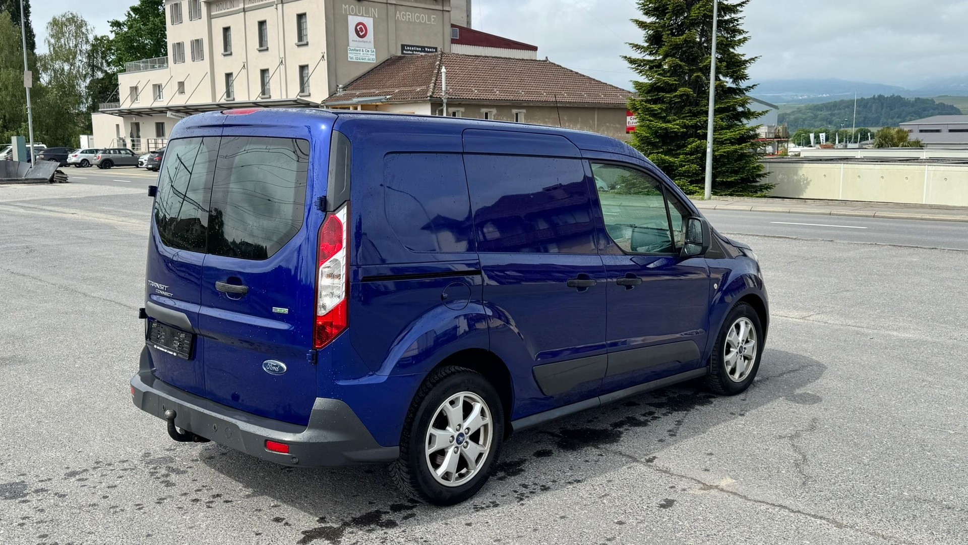 FORD Transit Connect Van T200 1.0 EcoBoost Ambiente-image-6