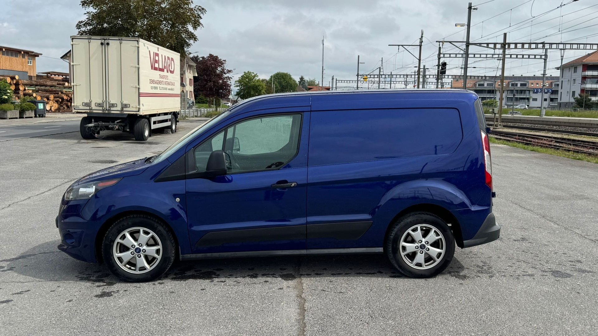 FORD Transit Connect Van T200 1.0 EcoBoost Ambiente-showroom-element-3