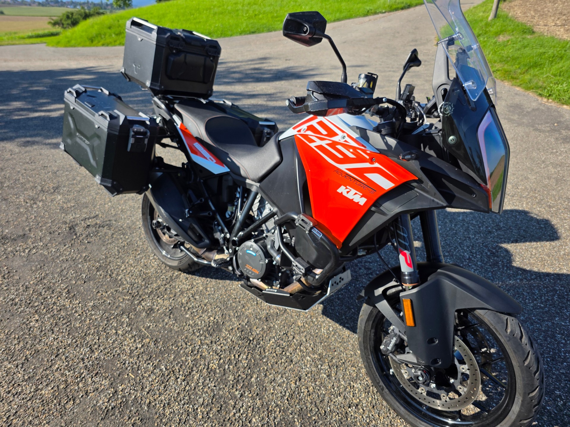 KTM 1290 Super Adventure S ABS-image-5