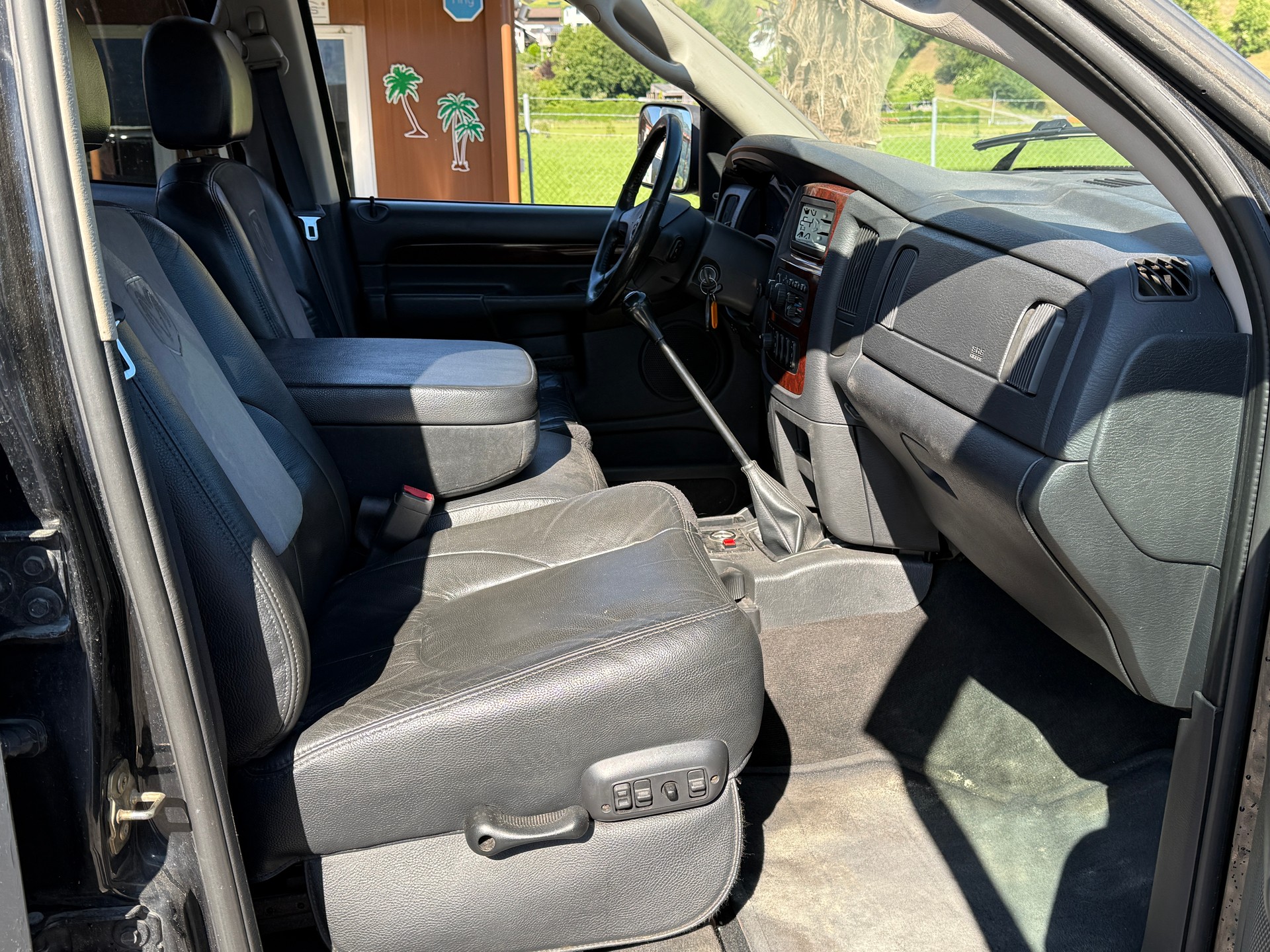 DODGE 2500 SLT QUAD CAB 5.9 Cummins-image-7