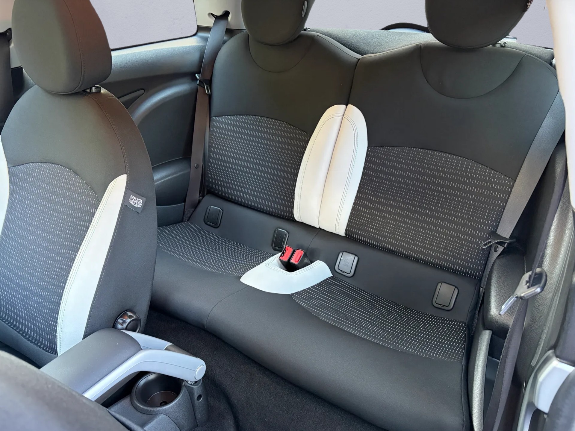MINI Cooper Steptronic-image-11