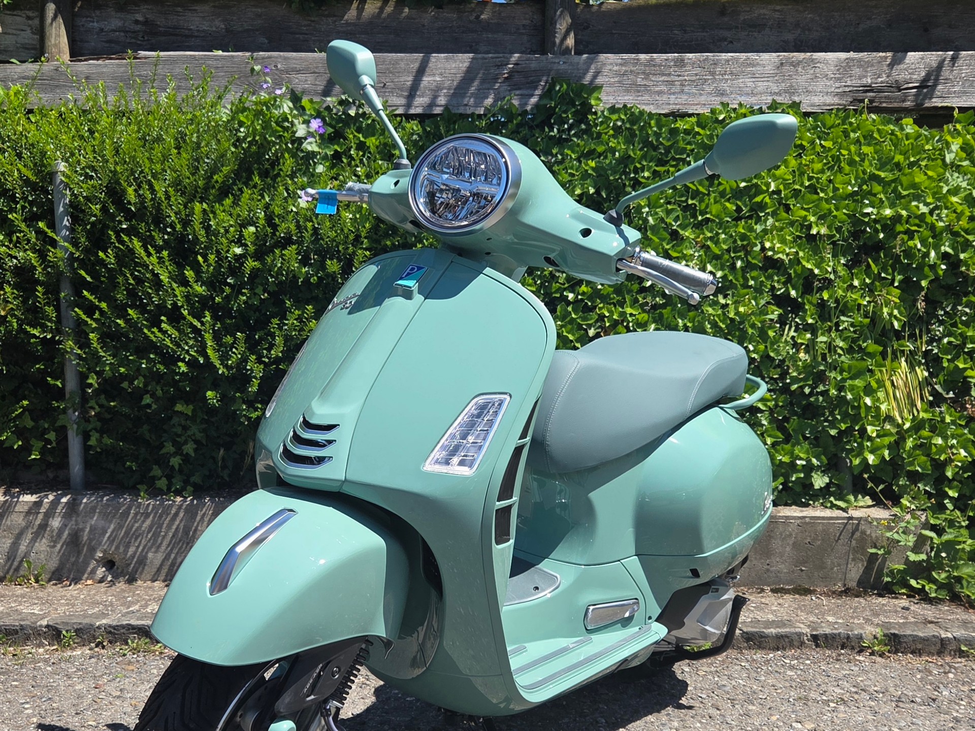 PIAGGIO GTS 310 80th-image-0