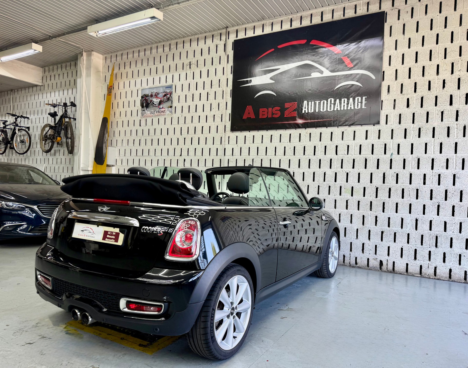 MINI Cooper S Cabriolet Steptronic-image-12