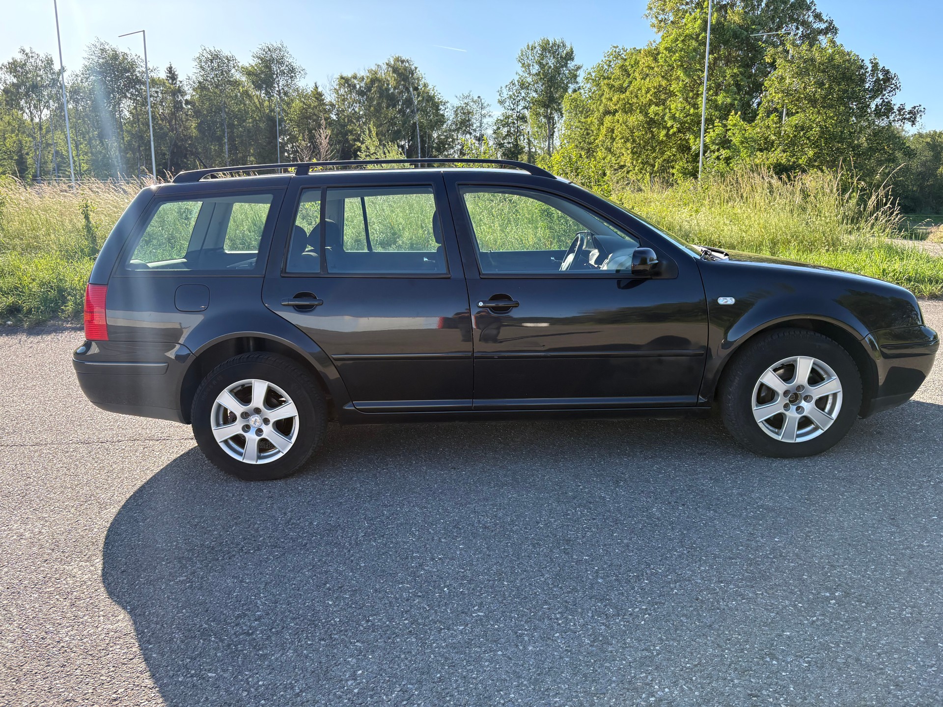 VW Golf Variant 1.6 16V Comfortline-image-6