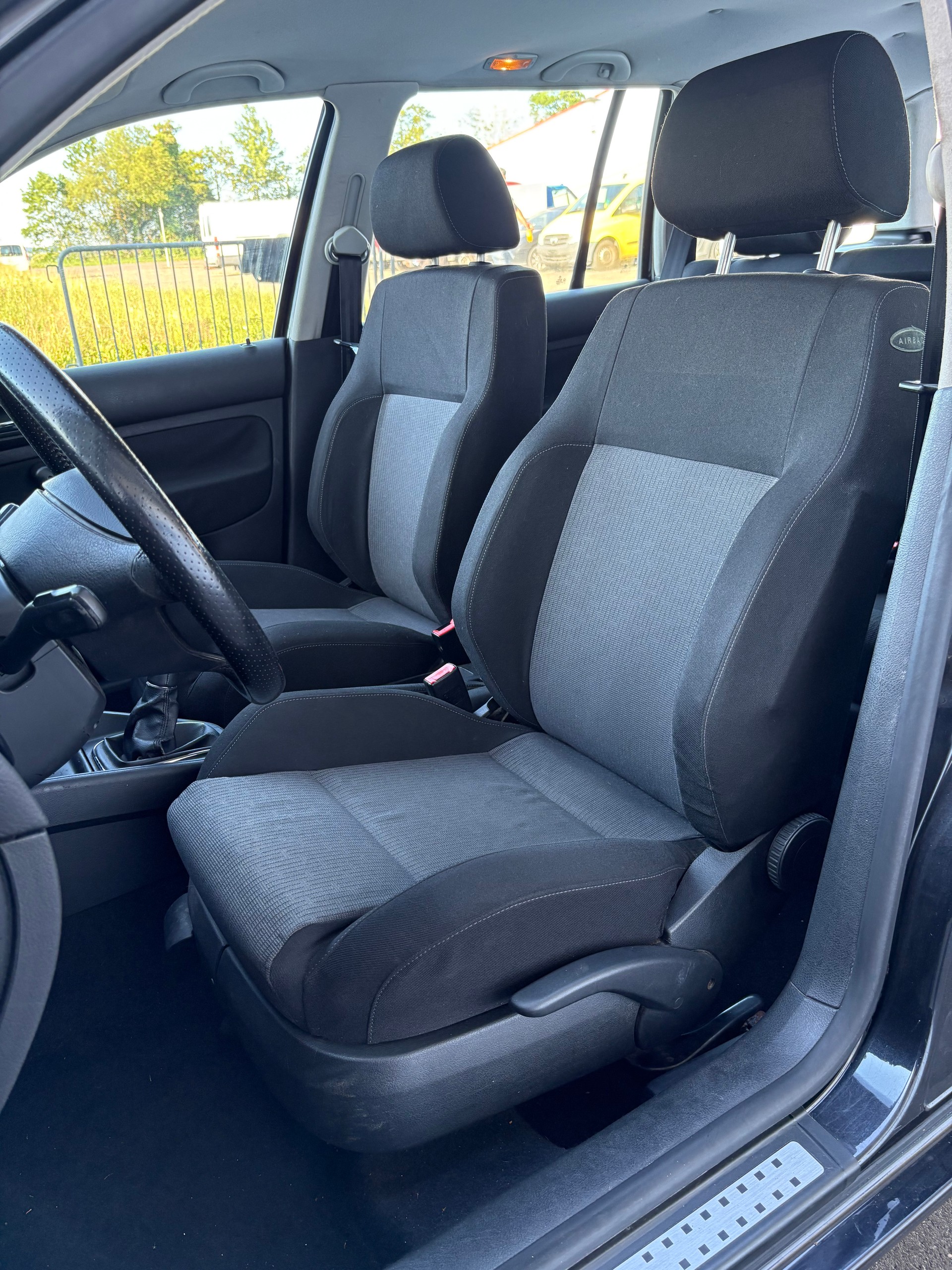VW Golf Variant 1.6 16V Comfortline-image-8