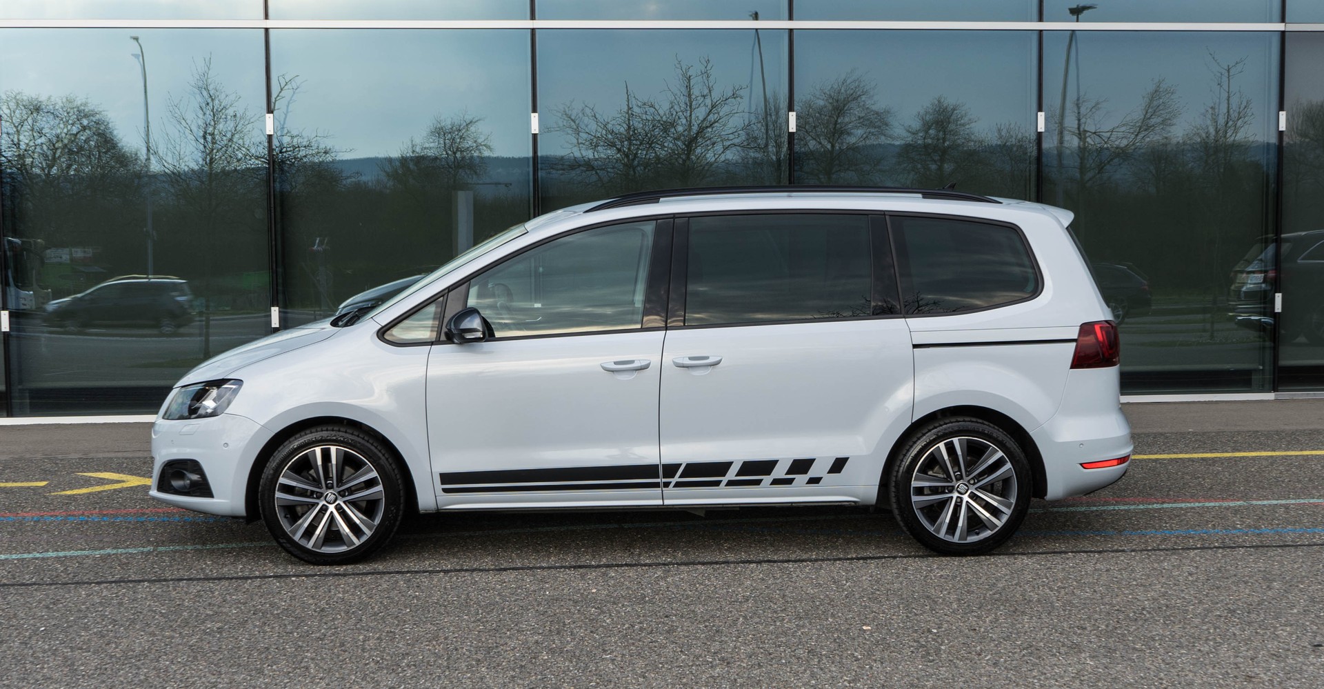 SEAT Alhambra 1.4 TSI FR Line DSG 7 PLÄTZER-showroom-element-2