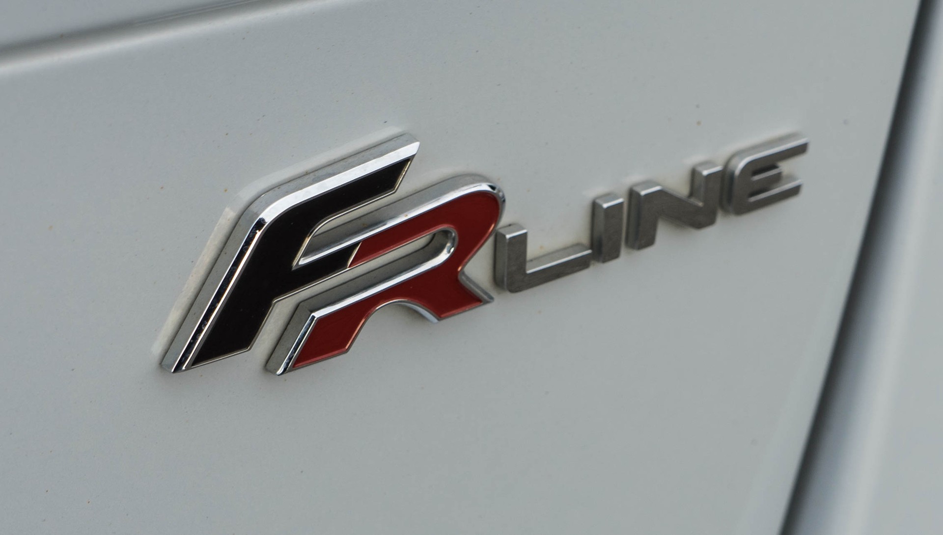 SEAT Alhambra 1.4 TSI FR Line DSG 7 PLÄTZER-image-13