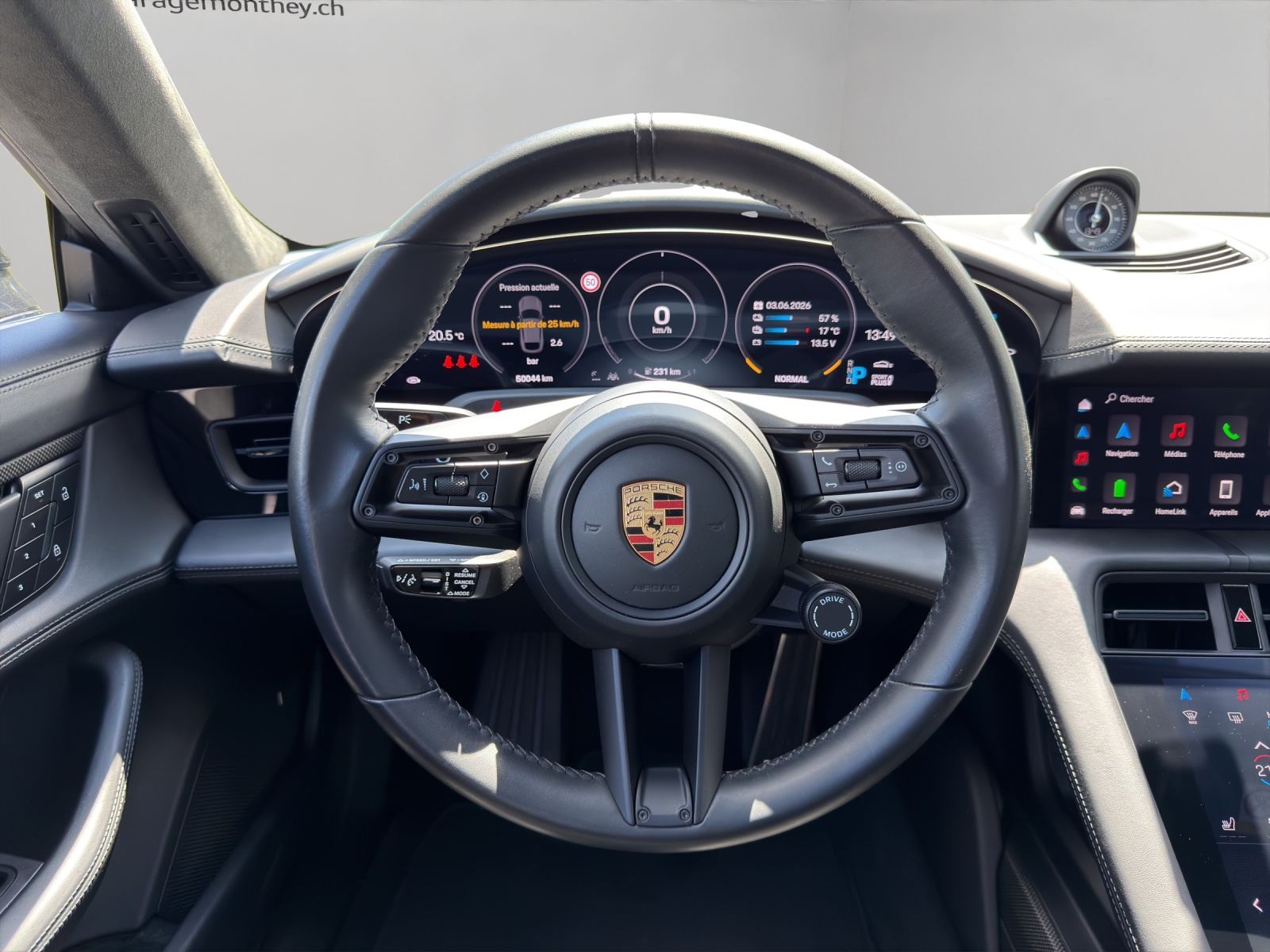 PORSCHE Taycan Turbo S Cross Turismo-image-10