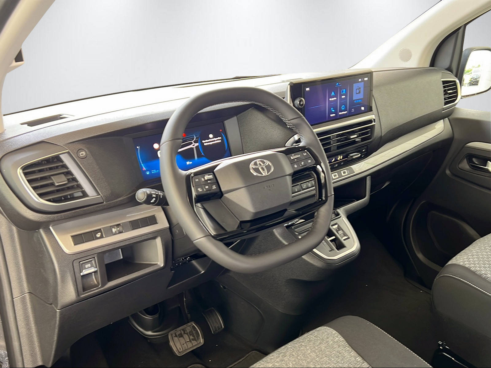 TOYOTA PROACE Verso L1 2.2 D Trend-image-13