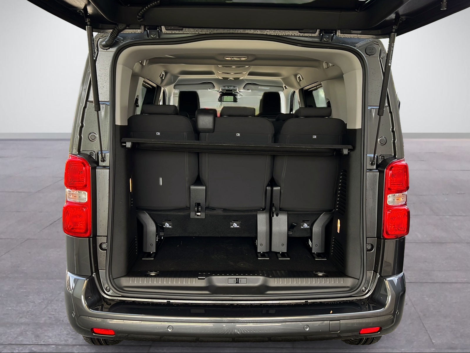 TOYOTA PROACE Verso L1 2.2 D Trend-image-5