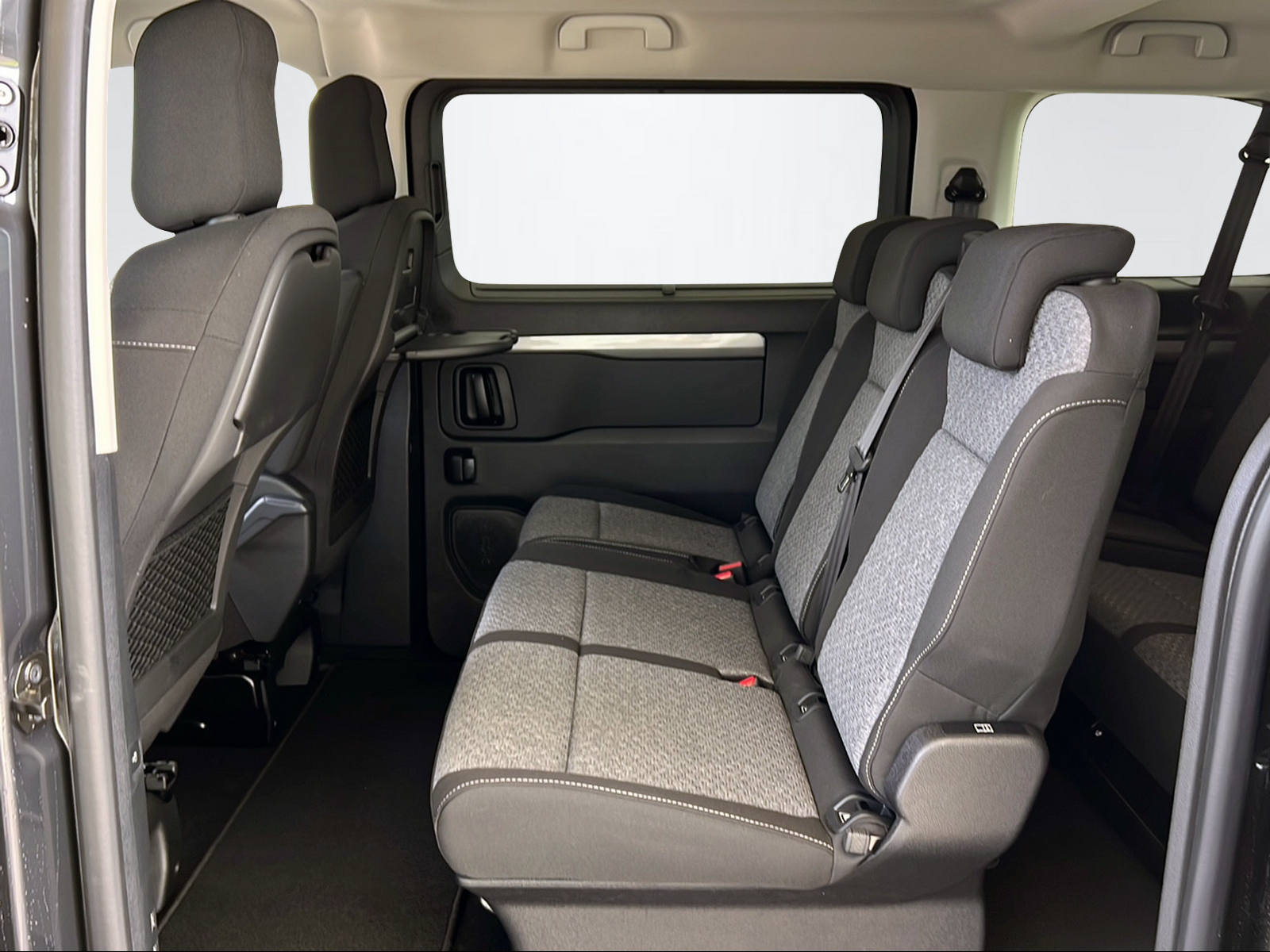 TOYOTA PROACE Verso L1 2.2 D Trend-image-10