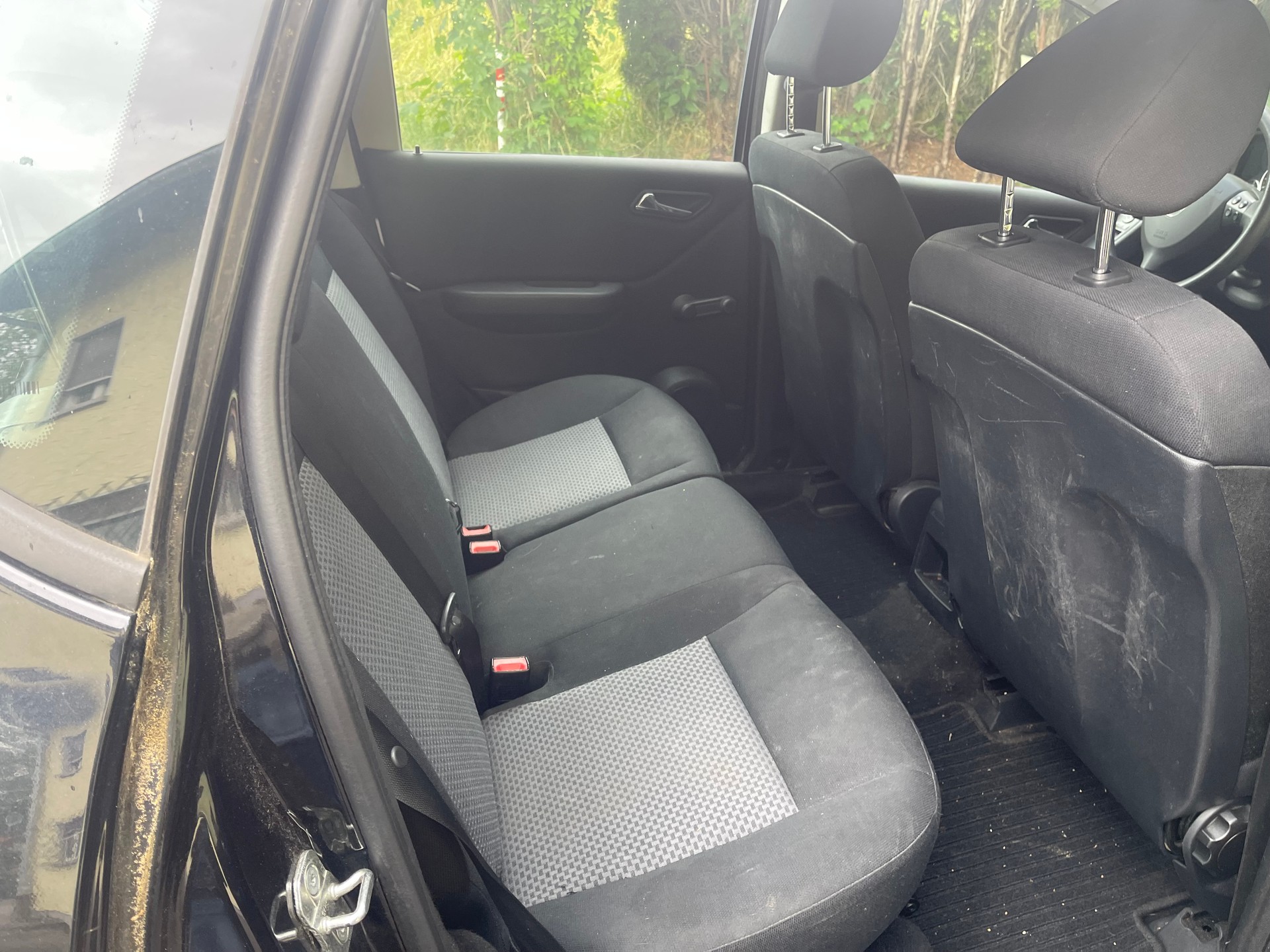 MERCEDES-BENZ A 170 Avantgarde-image-5
