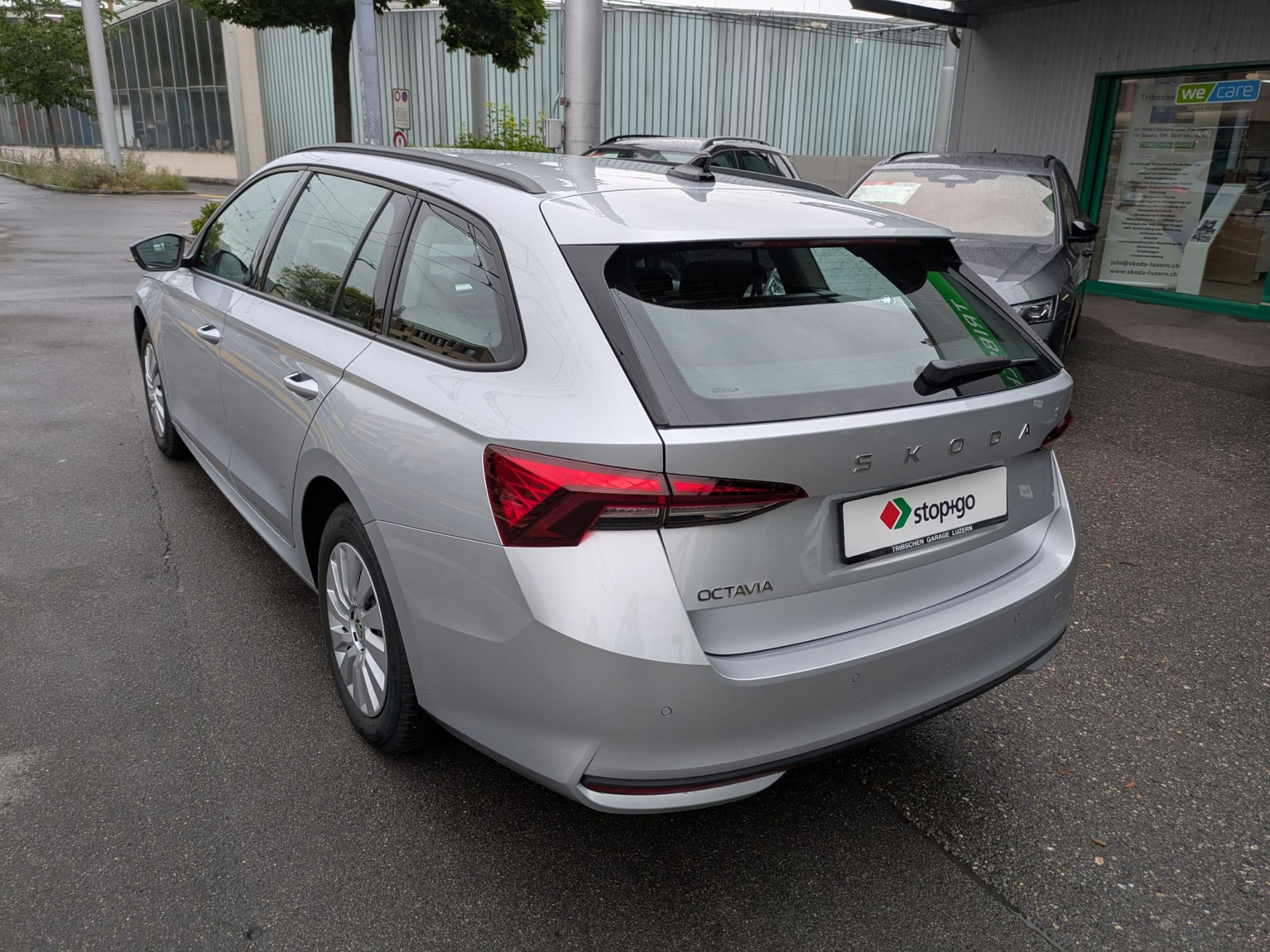 SKODA Octavia Combi 1.5 TSI mHEV DSG Essence-image-7