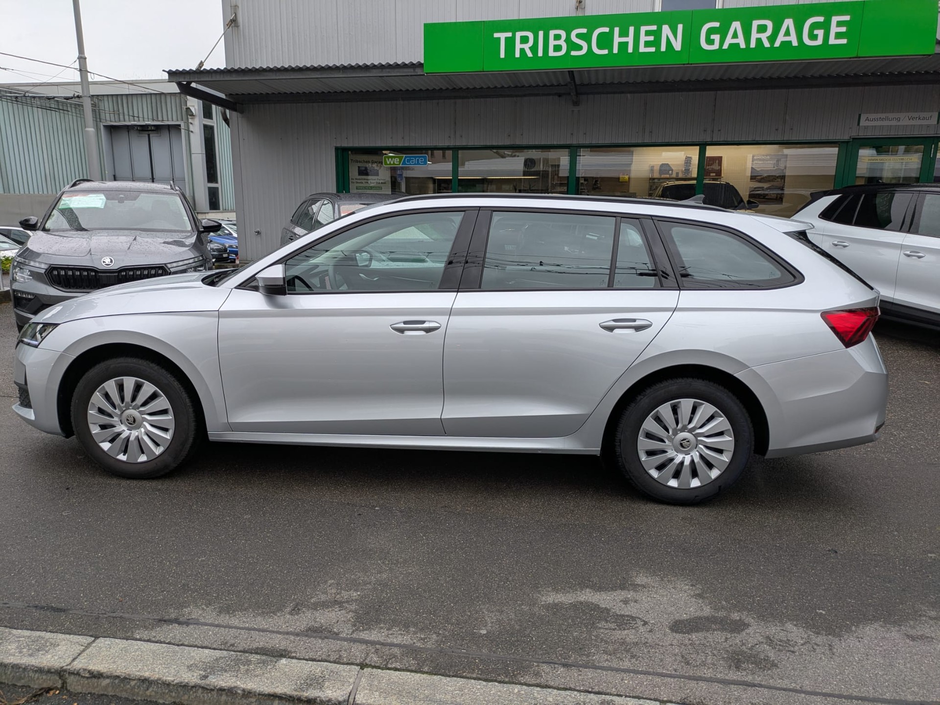 SKODA Octavia Combi 1.5 TSI mHEV DSG Essence-image-8