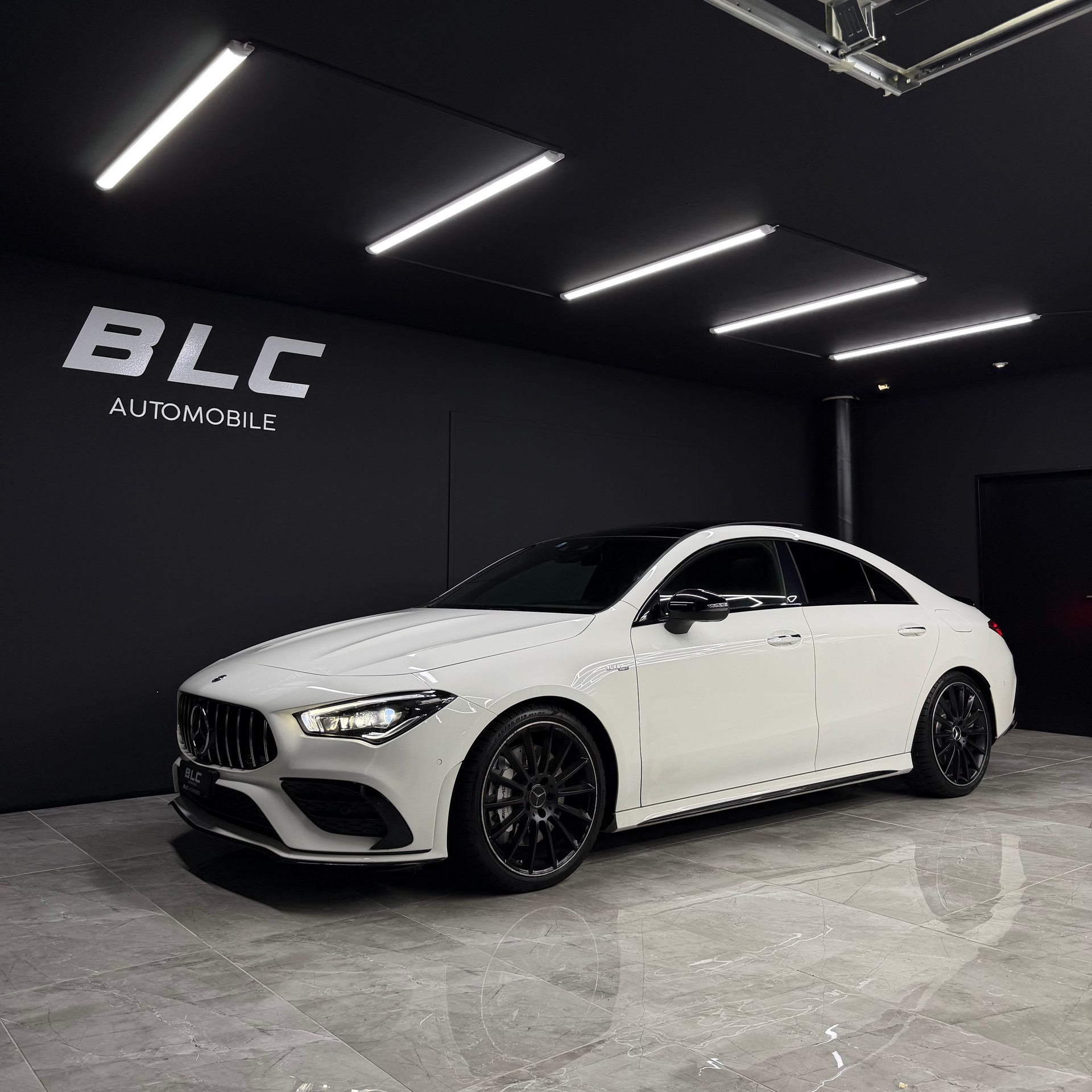 MERCEDES-BENZ CLA 35 AMG 4Matic 7G-DCT