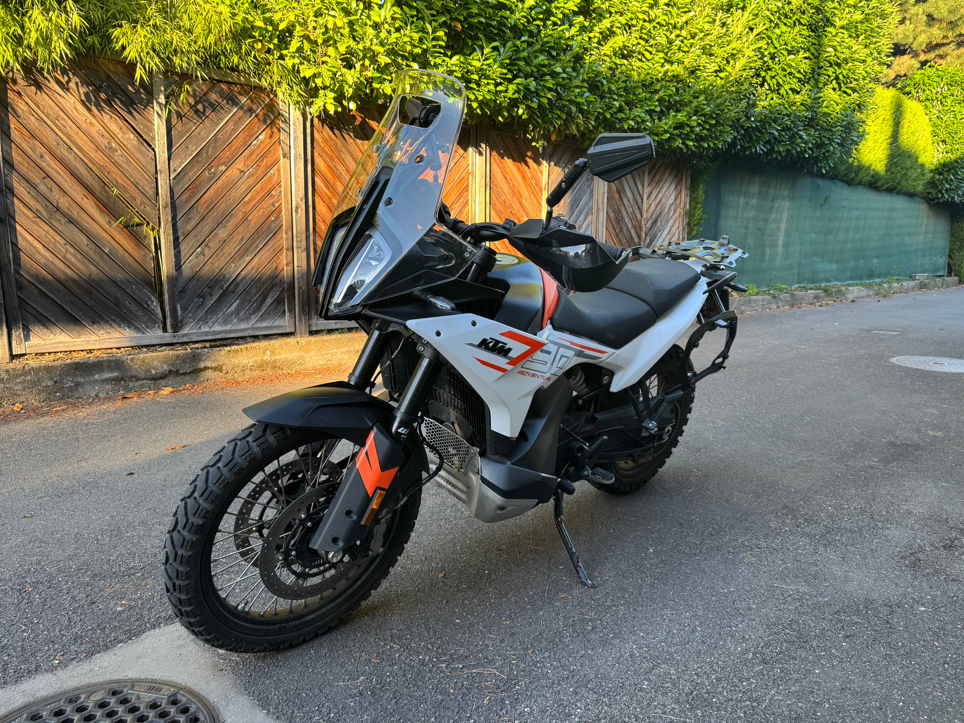 KTM 790 Adventure-image-1