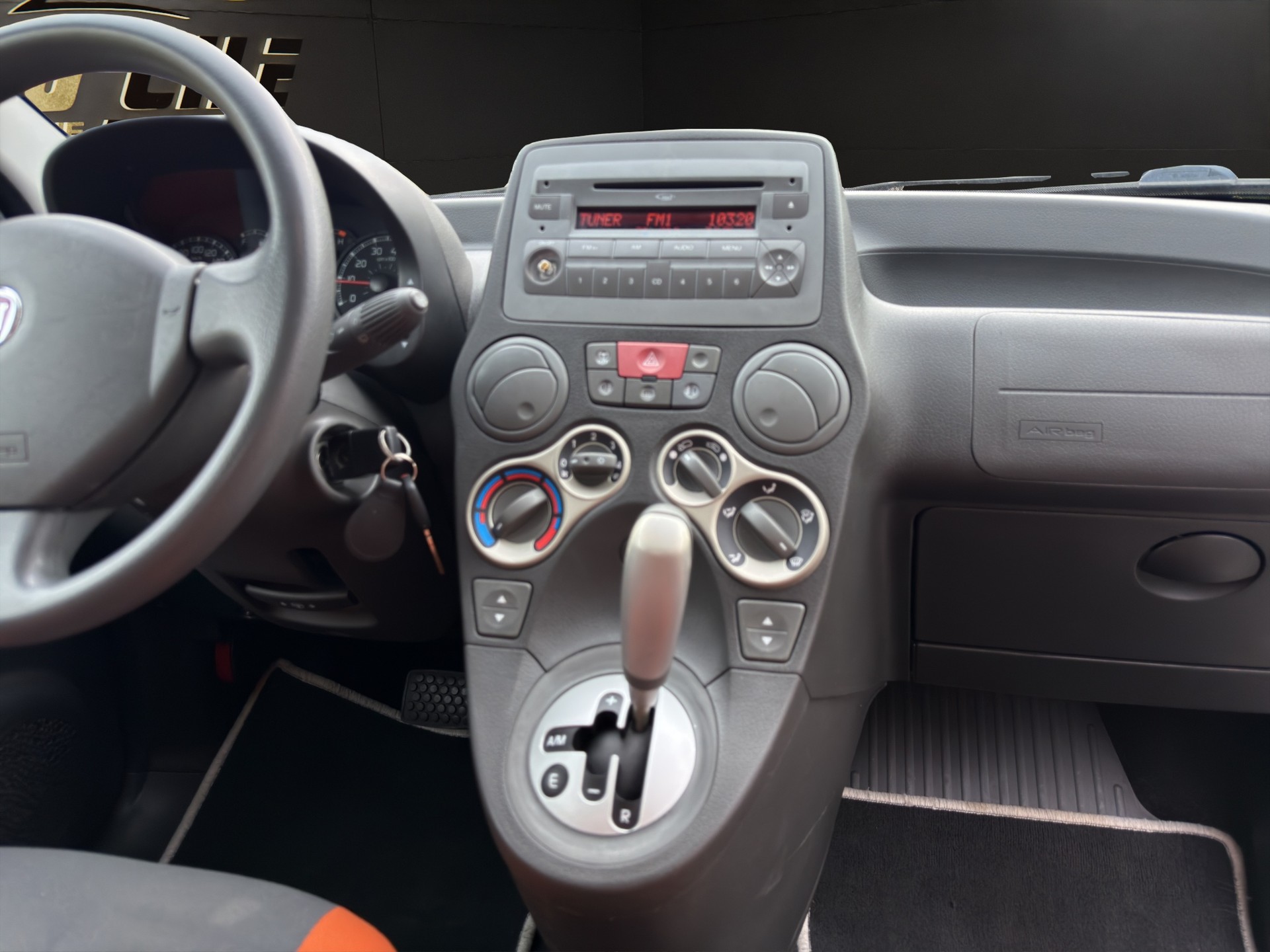 FIAT Panda 1.2 Dynamic plus-image-12