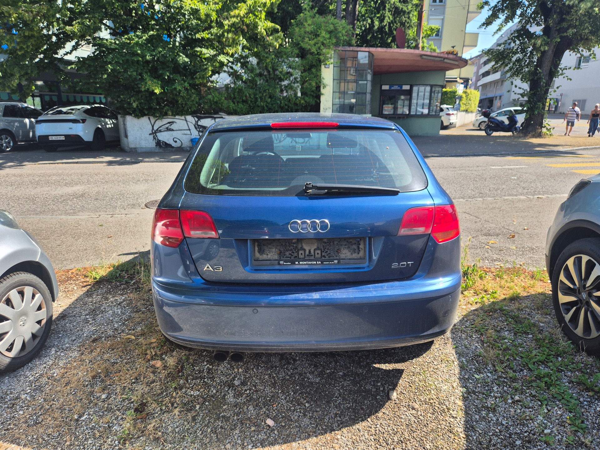 AUDI A3 Sportback 2.0 Turbo FSI Ambition quattro-image-3
