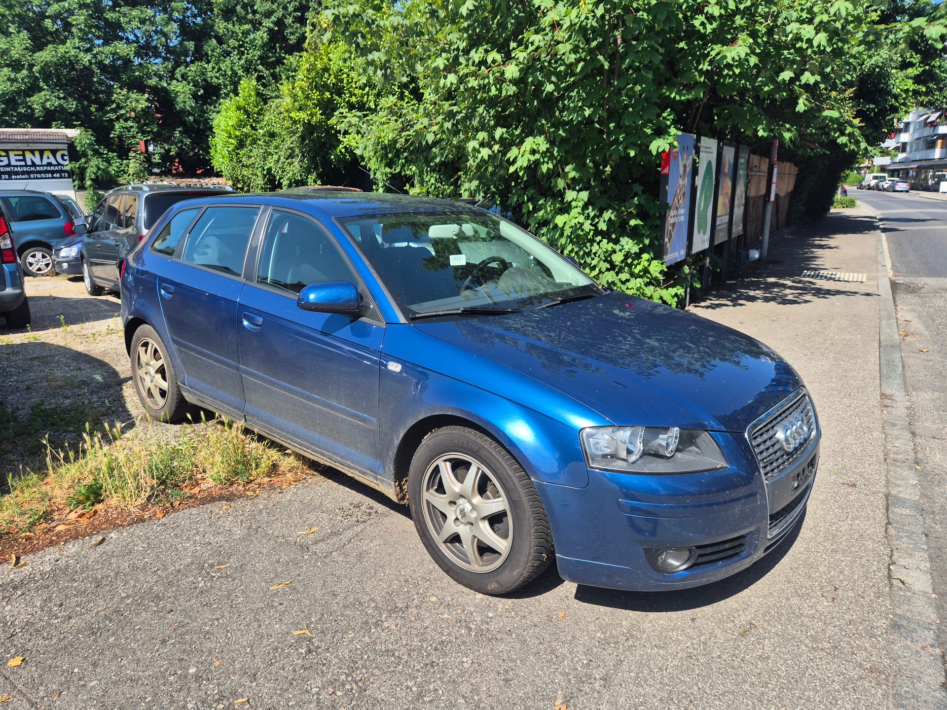 AUDI A3 Sportback 2.0 Turbo FSI Ambition quattro-image-2