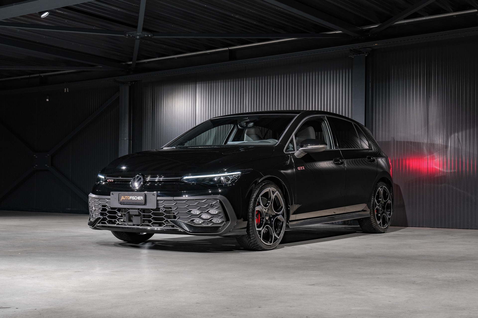 VW Golf 2.0 TSI GTI DSG *VOLLLEDER*-showroom-element-3