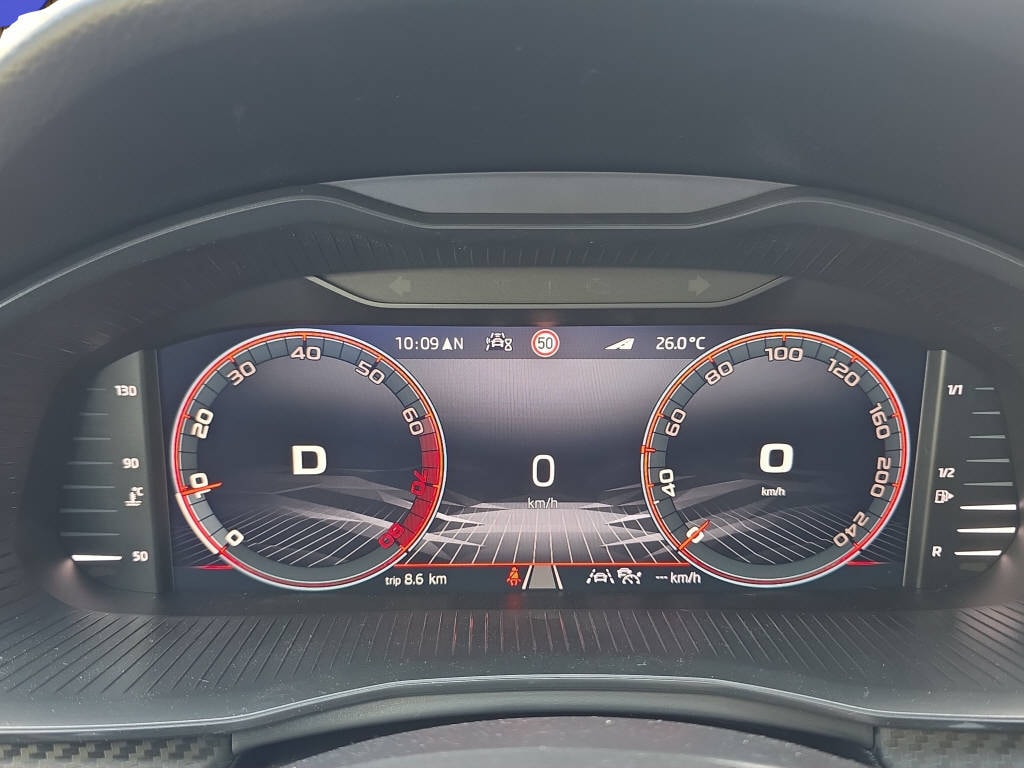 SKODA Kamiq 1.5 TSI Monte Carlo DSG-image-6