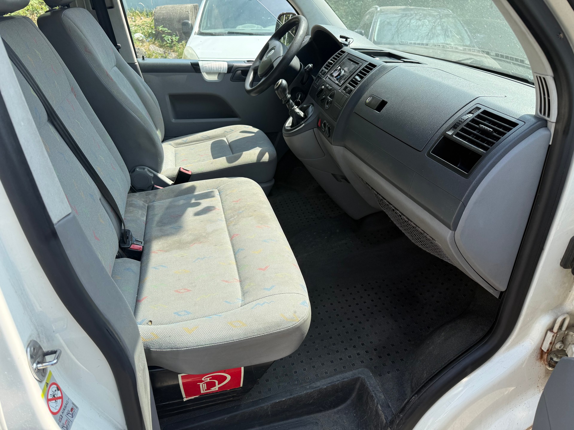 VW T5 2.5 TDI PD 4MOTION-image-8