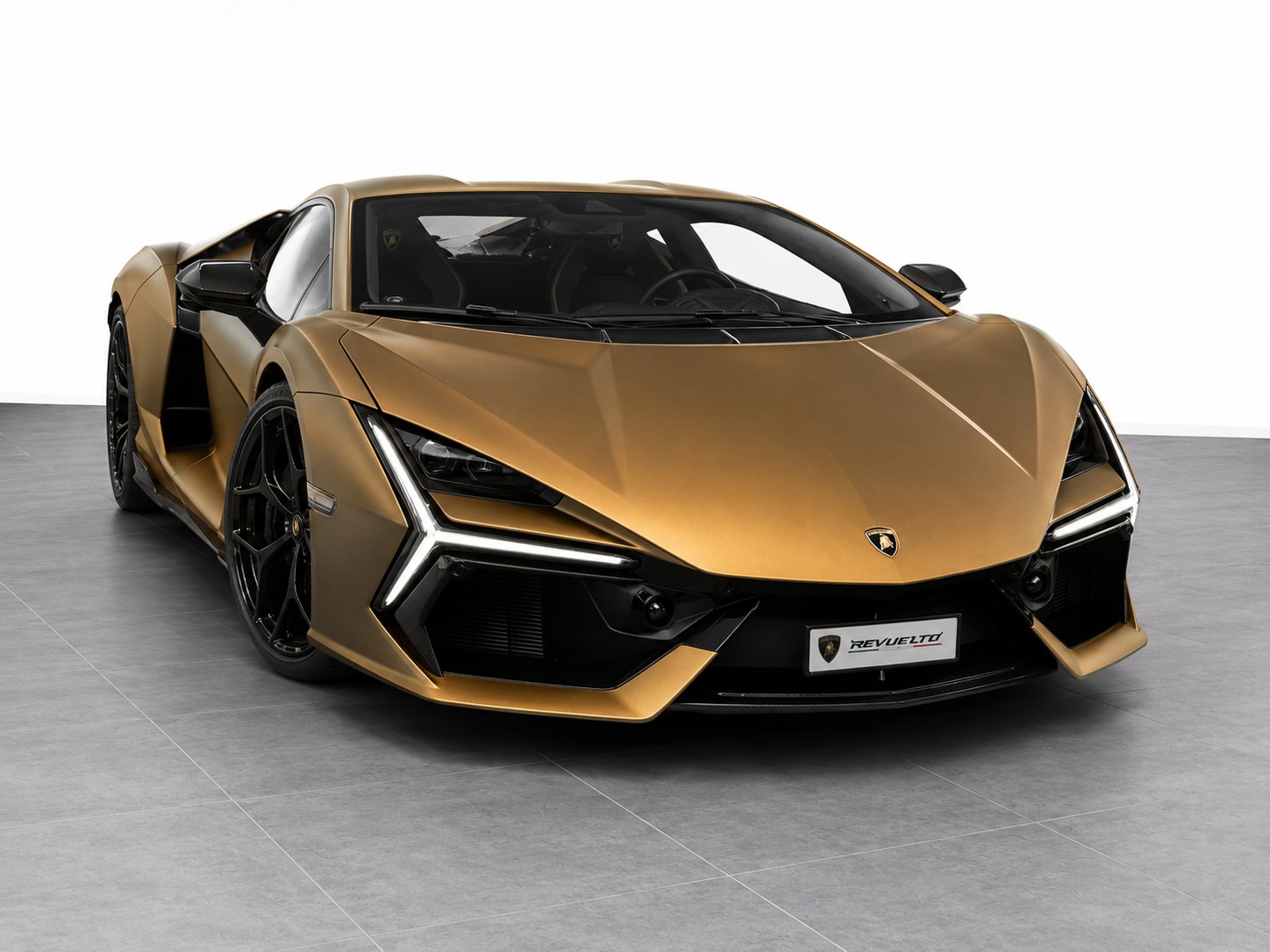 LAMBORGHINI REVUELTO-showroom-element-2