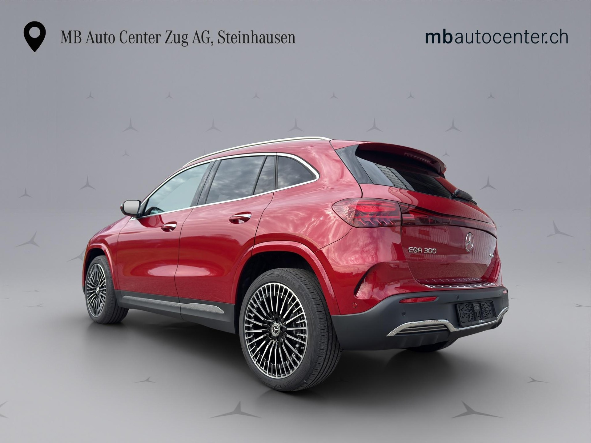 MERCEDES-BENZ EQA 300 Excellence AMG Line 4matic-showroom-element-3