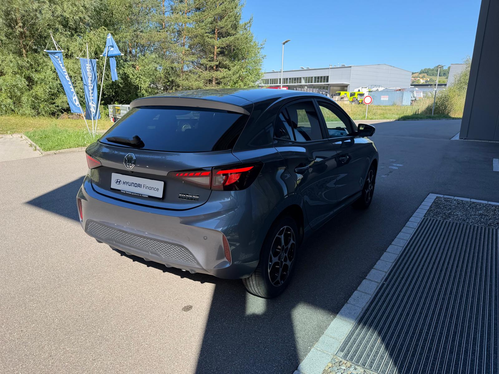 MG 3 1.5 Hybrid Luxury Aut.-image-6
