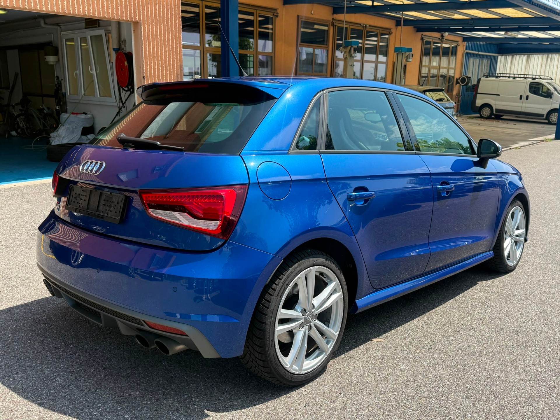 AUDI S1 Sportback 2.0 TFSI Sport quattro-image-5