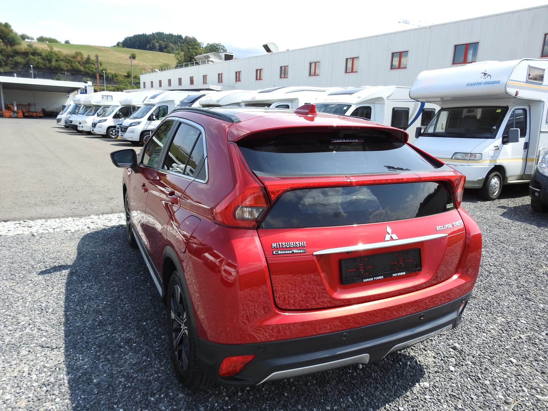 MITSUBISHI Eclipse Cross 1.5 T-Mivec Diamond 4WD CVT-showroom-element-3
