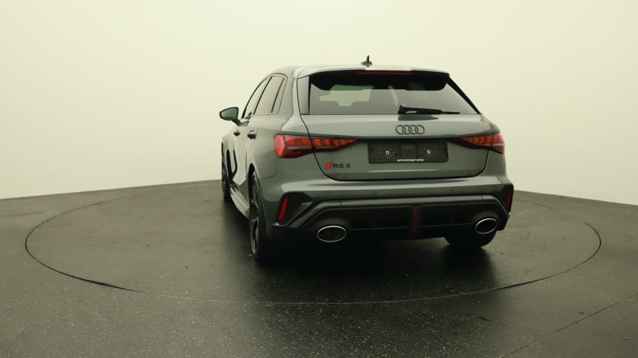AUDI RS3 Sportback 2.5 TSI quattro S-tronic-showroom-element-3