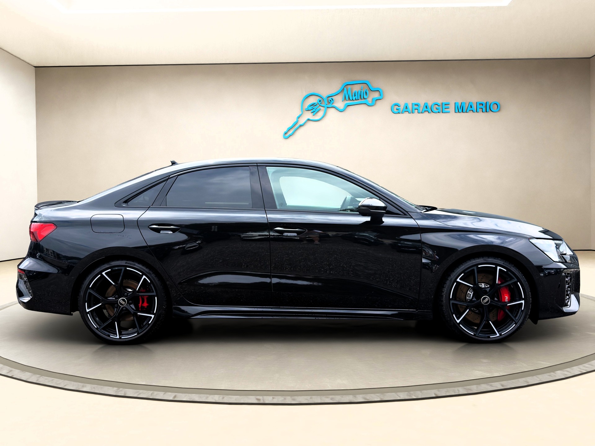 AUDI RS3 ❗Limousine 2.5 TSI quattro❗S-tronic ✅5 Jahre Werksgarantie & 8-fach bereift auf ALU✅-image-3