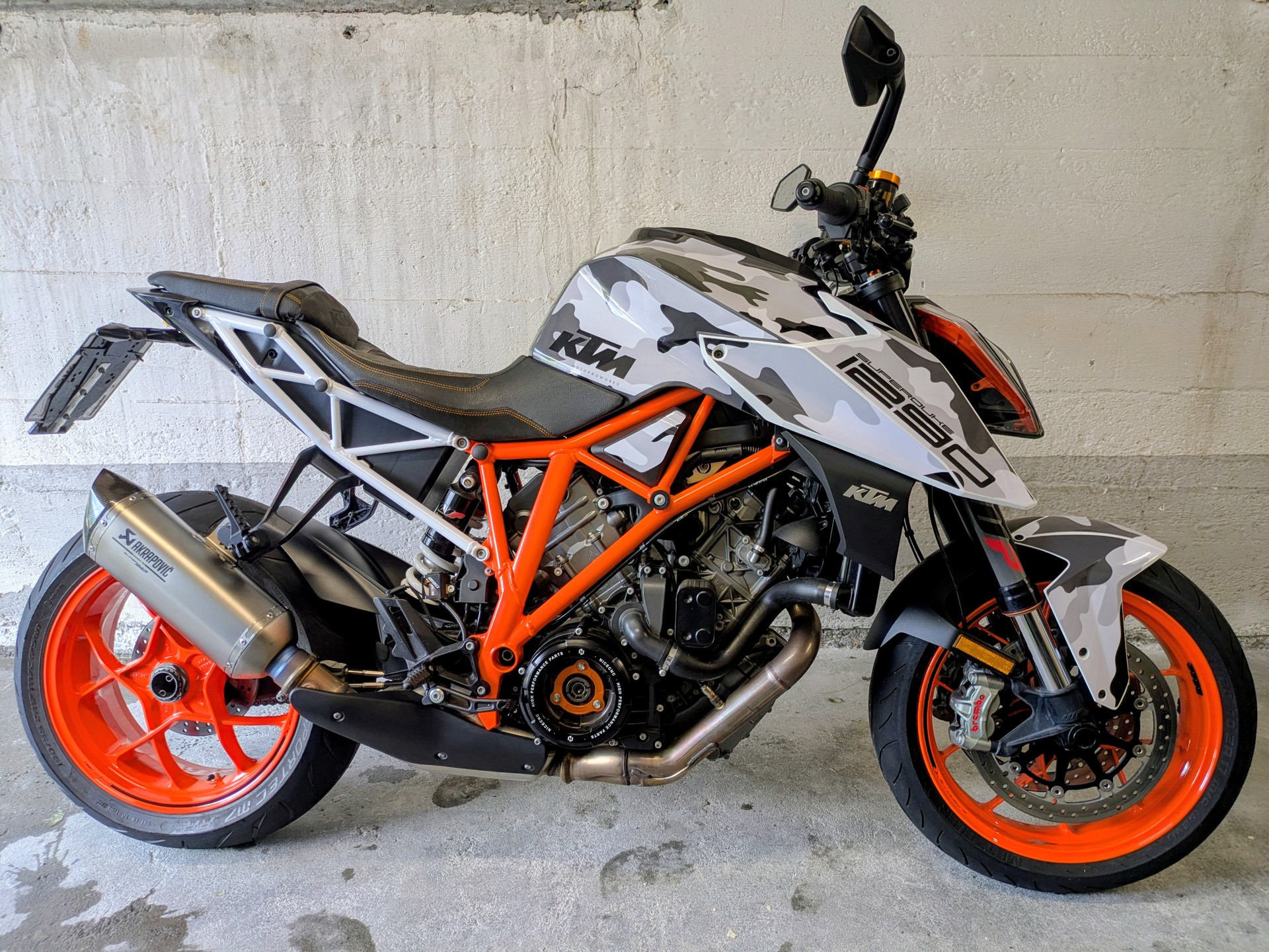 KTM 1290 Super Duke R-image-0