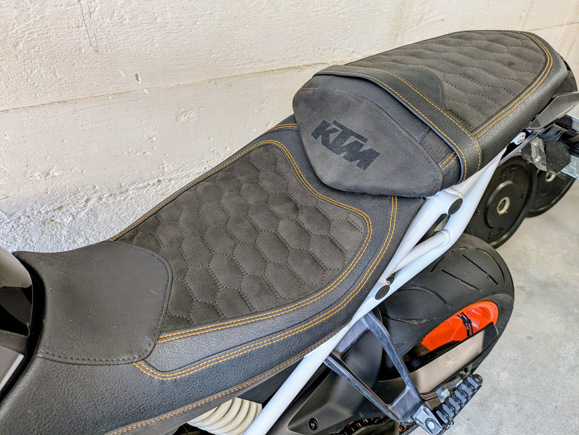 KTM 1290 Super Duke R-image-11