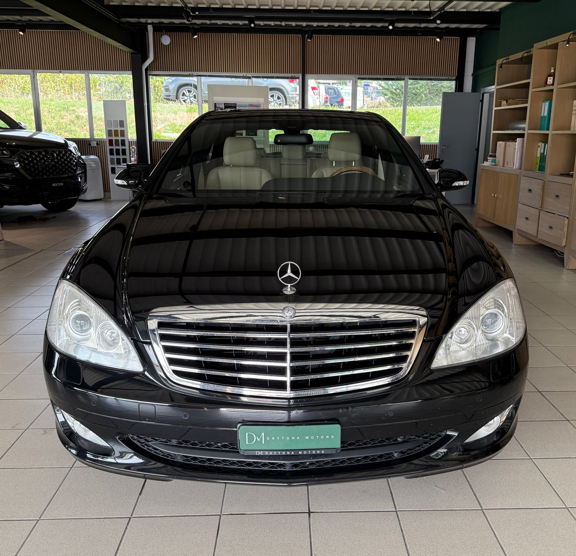MERCEDES-BENZ S 350 L 7G-Tronic-showroom-element-1