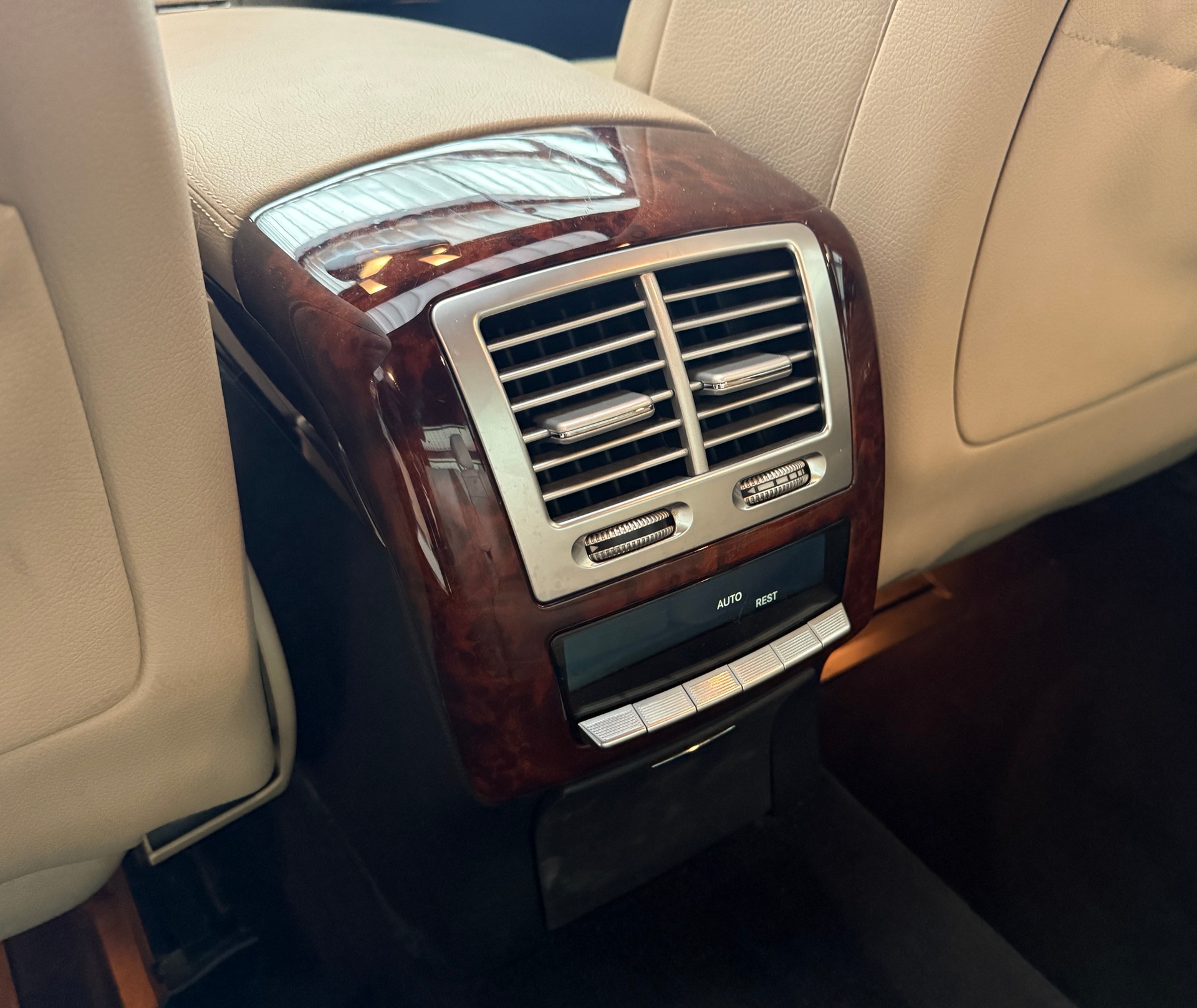 MERCEDES-BENZ S 350 L 7G-Tronic-image-16