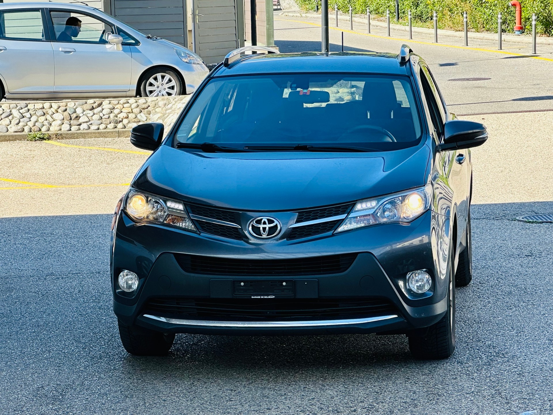 TOYOTA RAV-4 2.0D-4D Sol-showroom-element-3