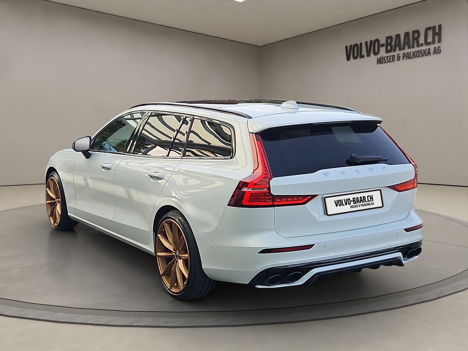 VOLVO V60 2.0 T6 TE Ultra Dark eAWD-showroom-element-2