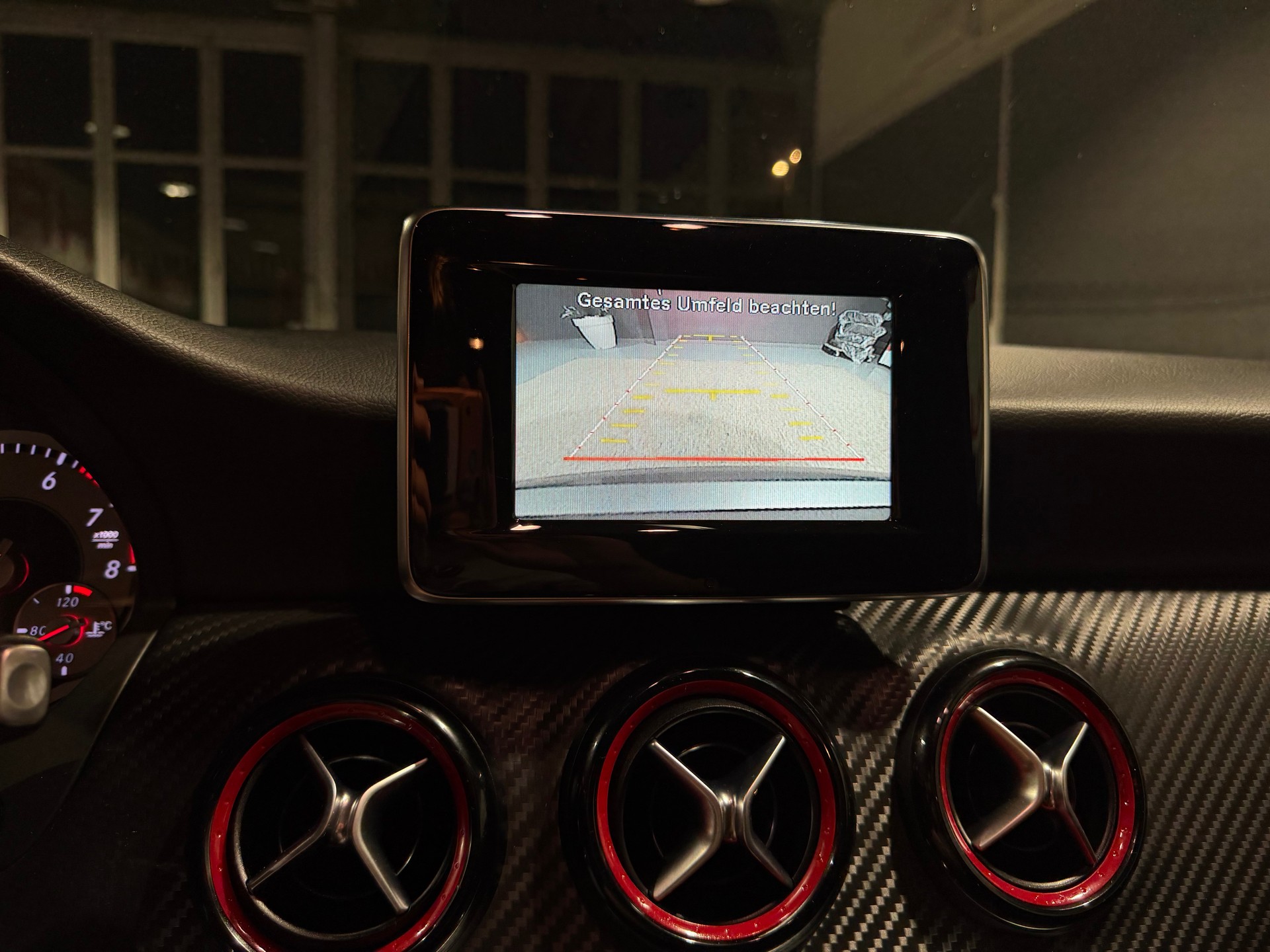 MERCEDES-BENZ A 250 AMG Line 4Matic 7G-DCT-image-15