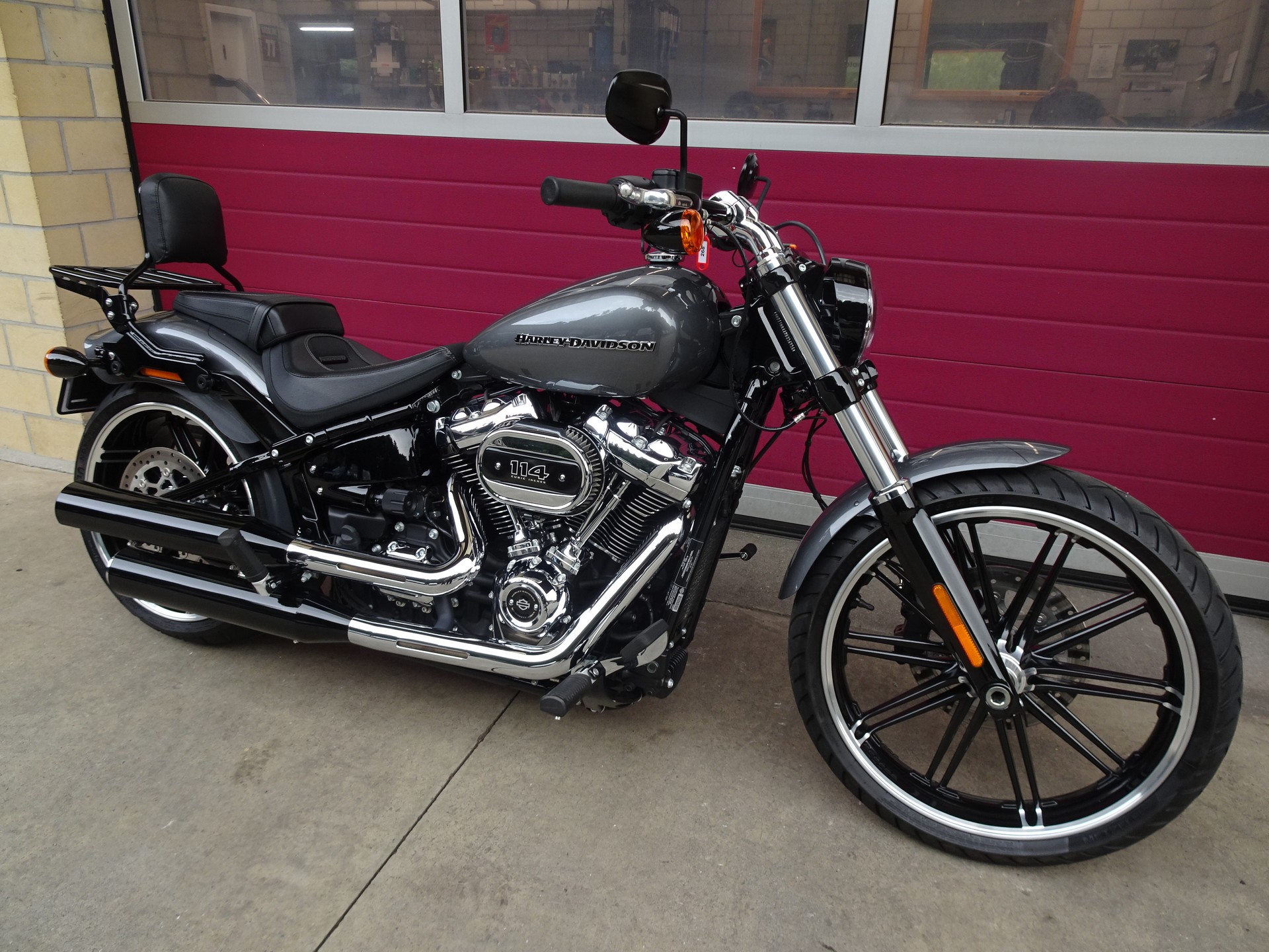 HARLEY-DAVIDSON FXBRS Breakout 114-image-2