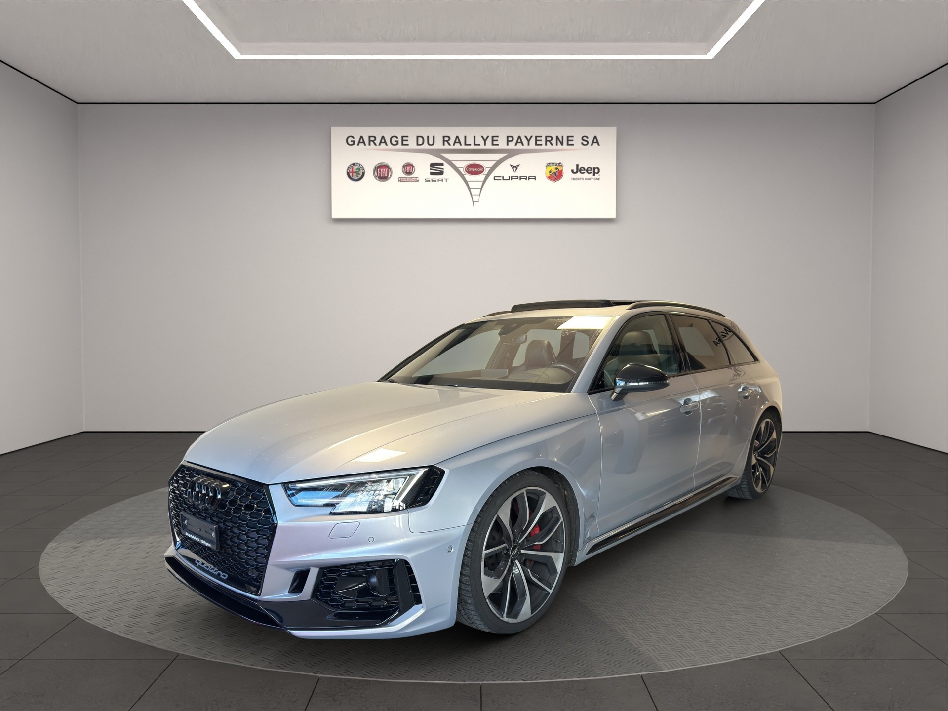 AUDI RS4 Avant 2.9 TFSI quattro tiptronic-showroom-element-1