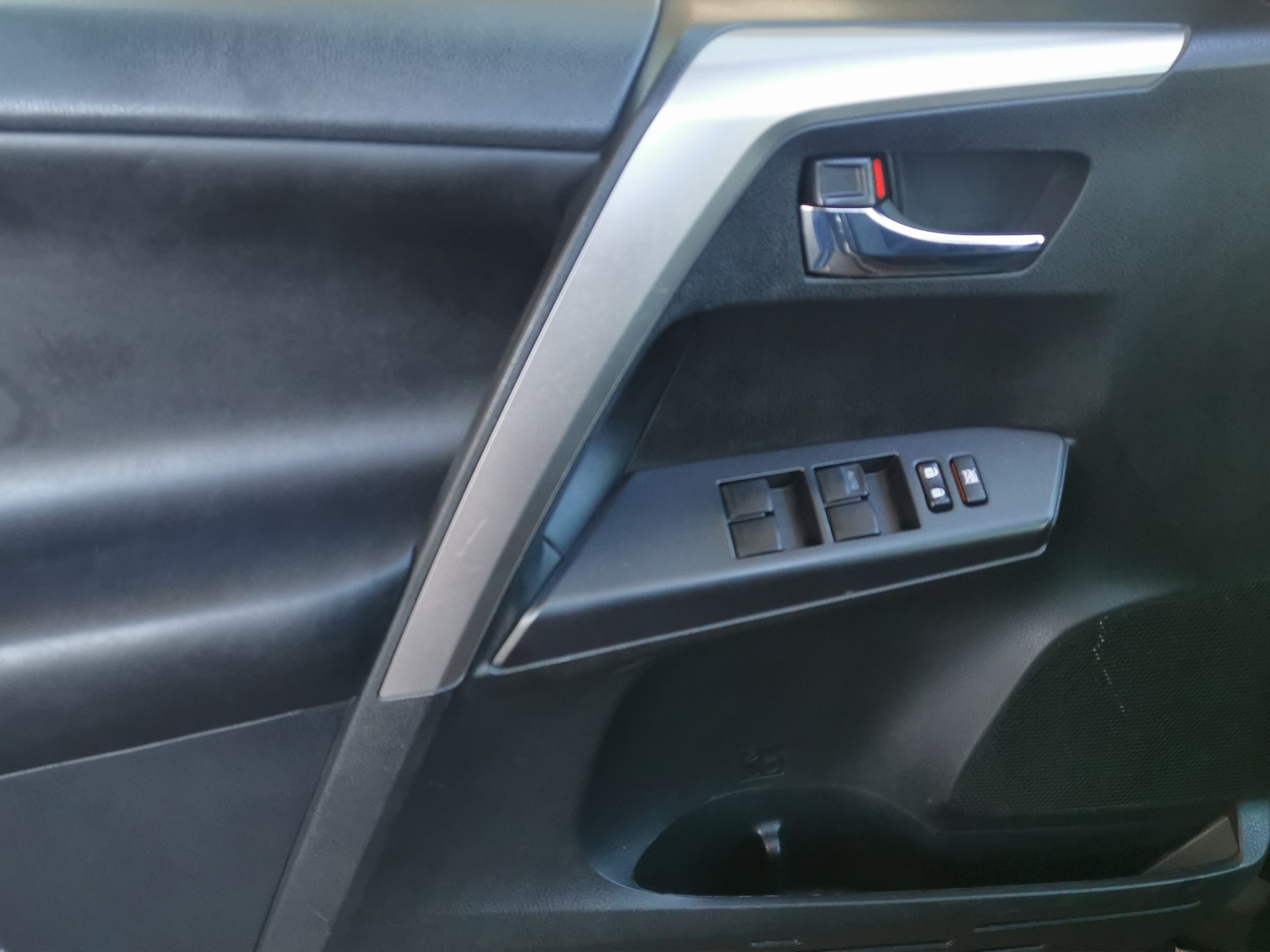 TOYOTA RAV-4 2.0 Style Multidrive S-image-11