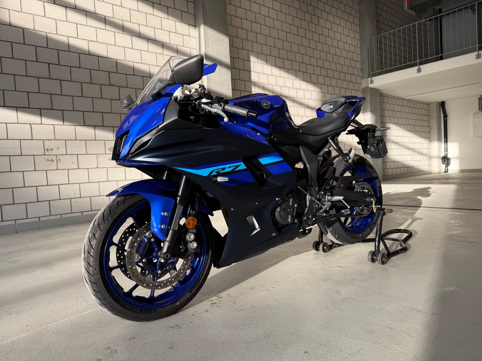 YAMAHA YZF-R7 (35kW)-image-4