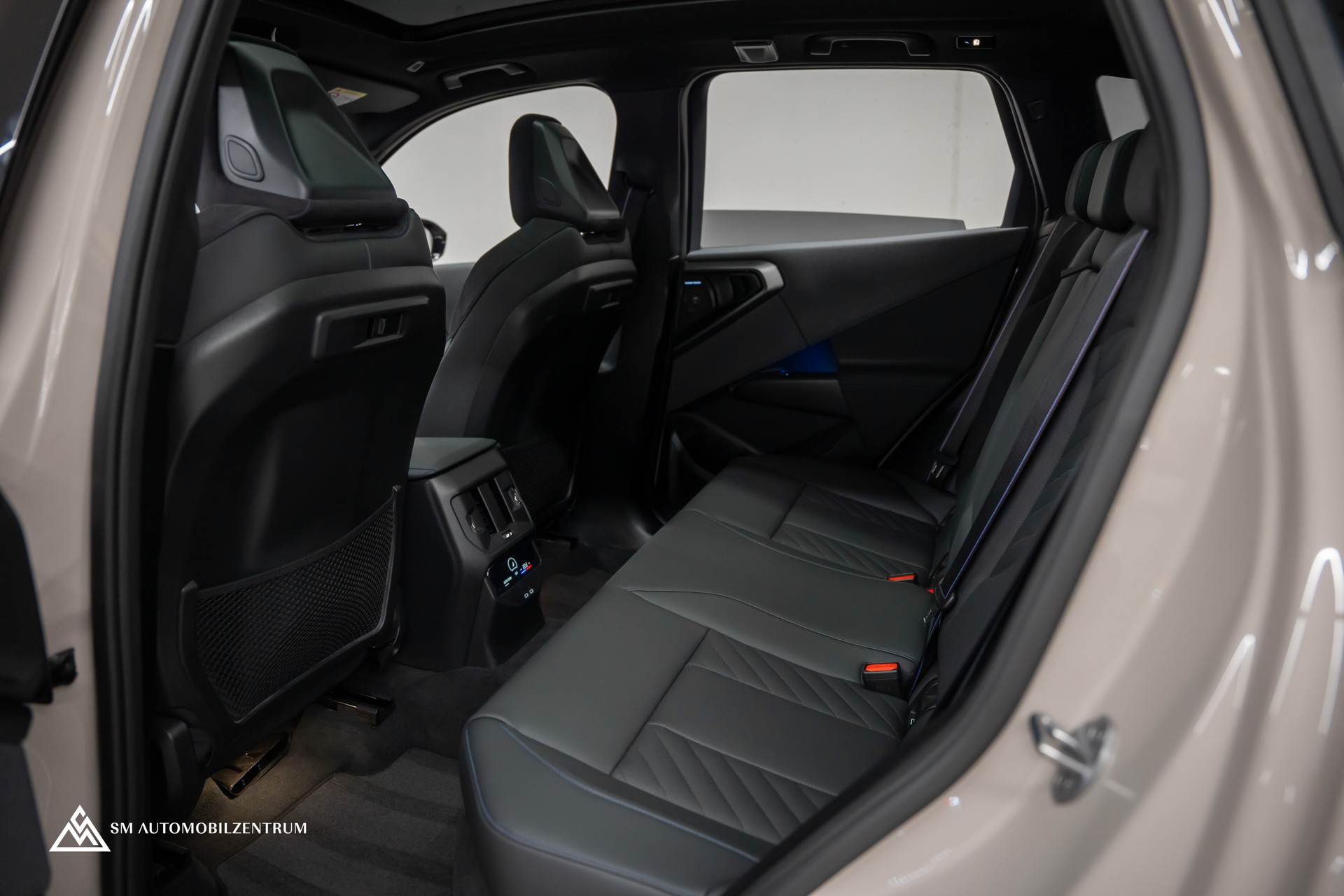 BMW X3 M50i 48V M Sport Pro / Werksgarantie / Panorama / 360° / Standheizung / Lenkradheizung / AHK-image-19