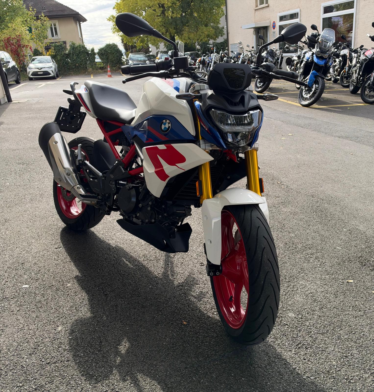 BMW G 310 R-image-1