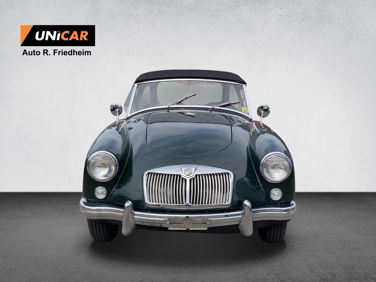 MG MGA-showroom-element-1