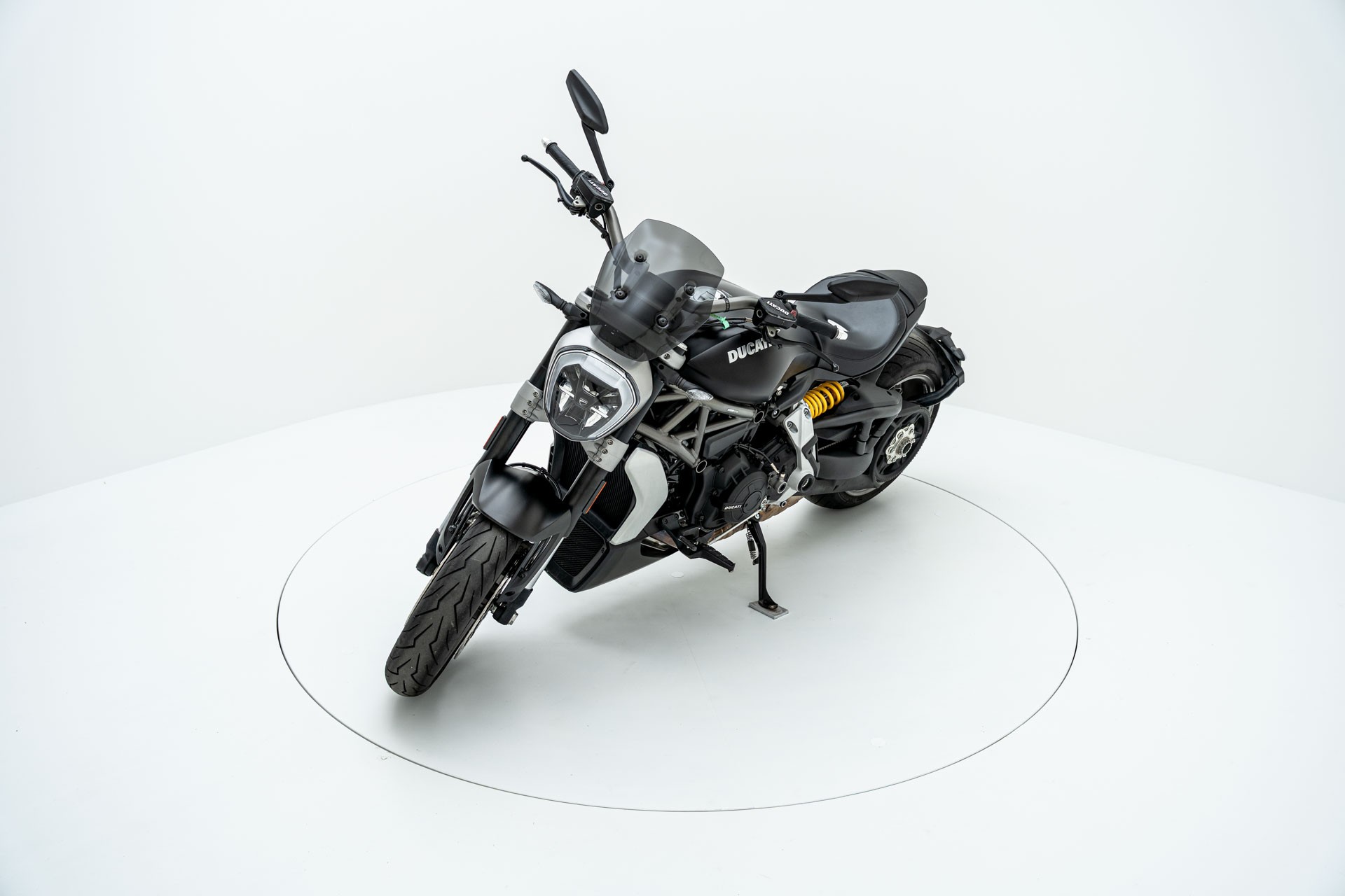 DUCATI XDiavel 1260-image-2